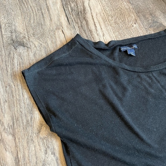 American Eagle Women’s Black Sleeveless Tee, size xs - Picture 6 of 6